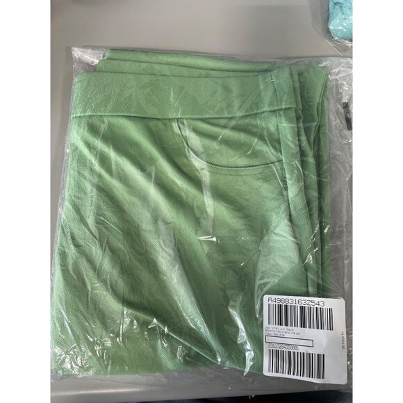 Isaac Mizrahi Live Reg Pebble Knit Wide Leg Crop Womens Large Classic Sage NEW - Picture 3 of 8